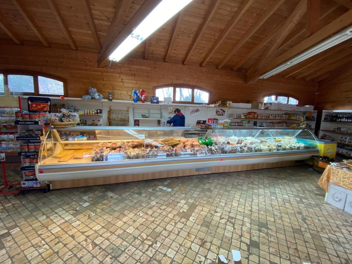 Comfortabele Familie Chalets Met Veranda Incl Airco Dichtbij Zee! В'яреджо Екстер'єр фото