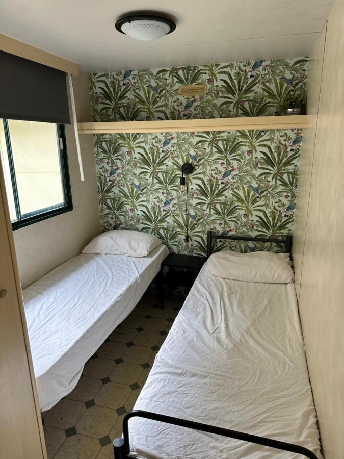 Comfortabele Familie Chalets Met Veranda Incl Airco Dichtbij Zee! В'яреджо Екстер'єр фото