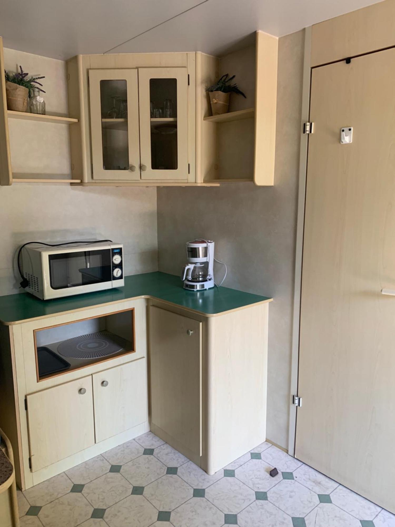 Comfortabele Familie Chalets Met Veranda Incl Airco Dichtbij Zee! В'яреджо Екстер'єр фото