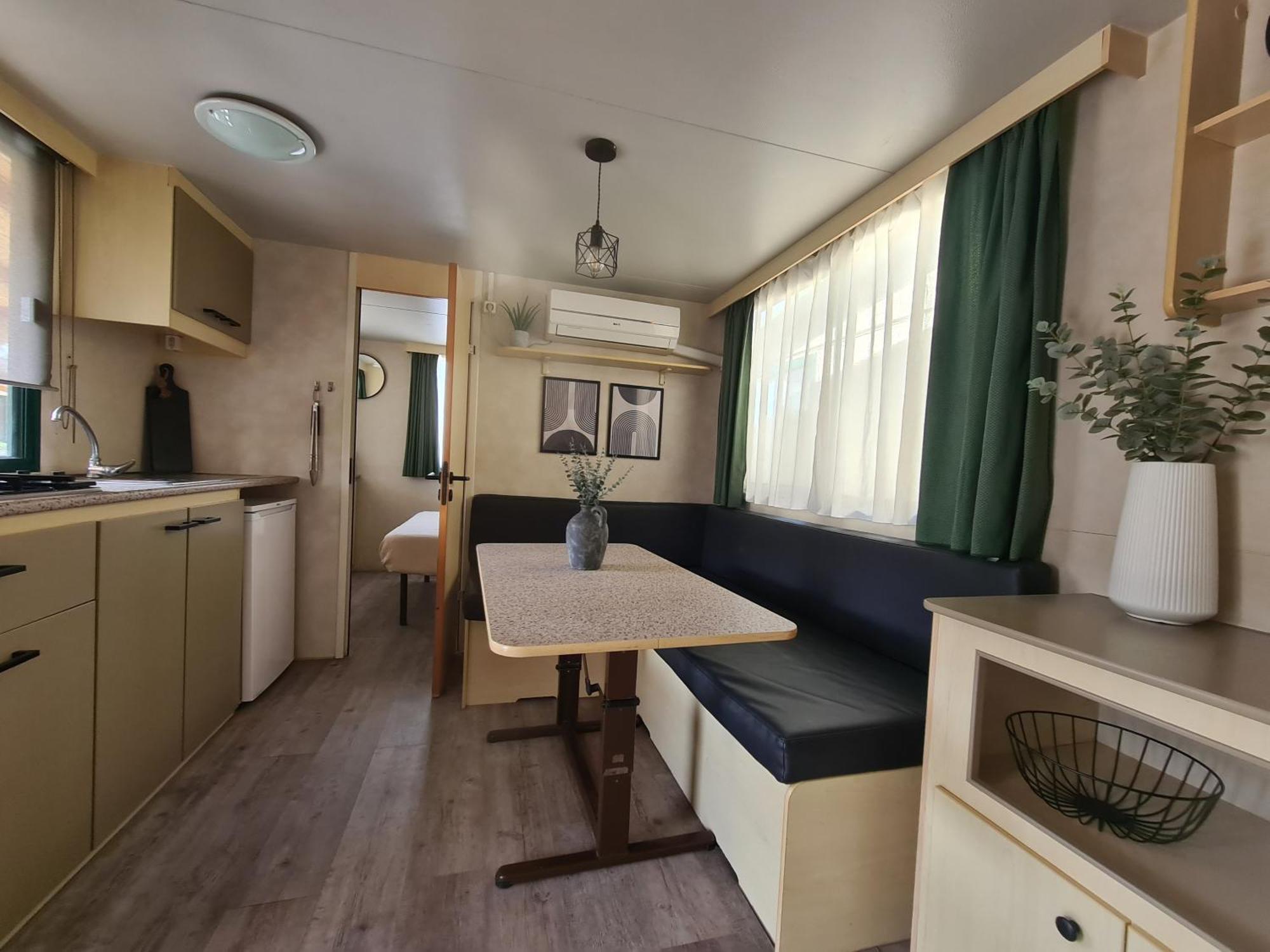 Comfortabele Familie Chalets Met Veranda Incl Airco Dichtbij Zee! В'яреджо Екстер'єр фото