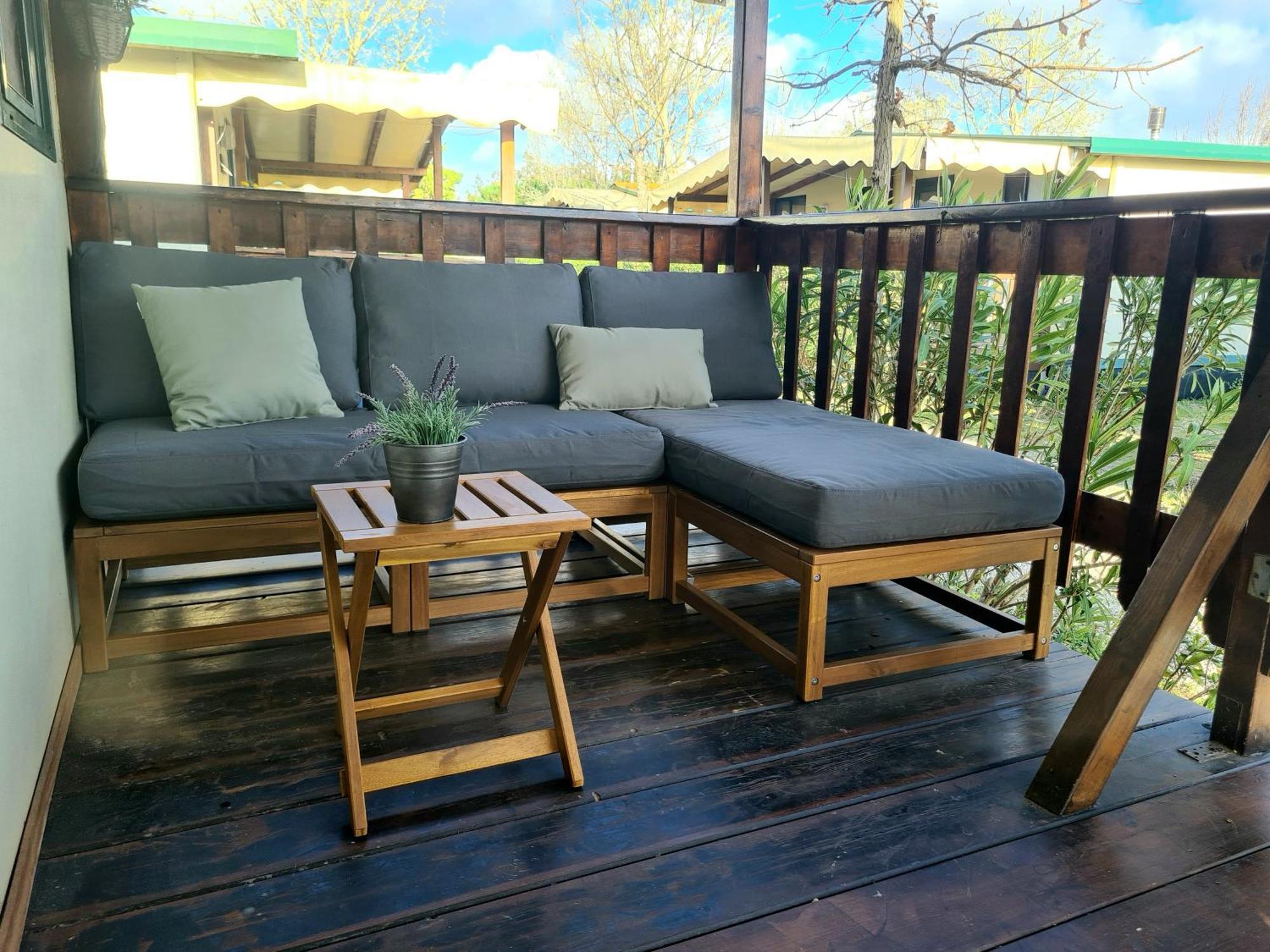 Comfortabele Familie Chalets Met Veranda Incl Airco Dichtbij Zee! В'яреджо Екстер'єр фото